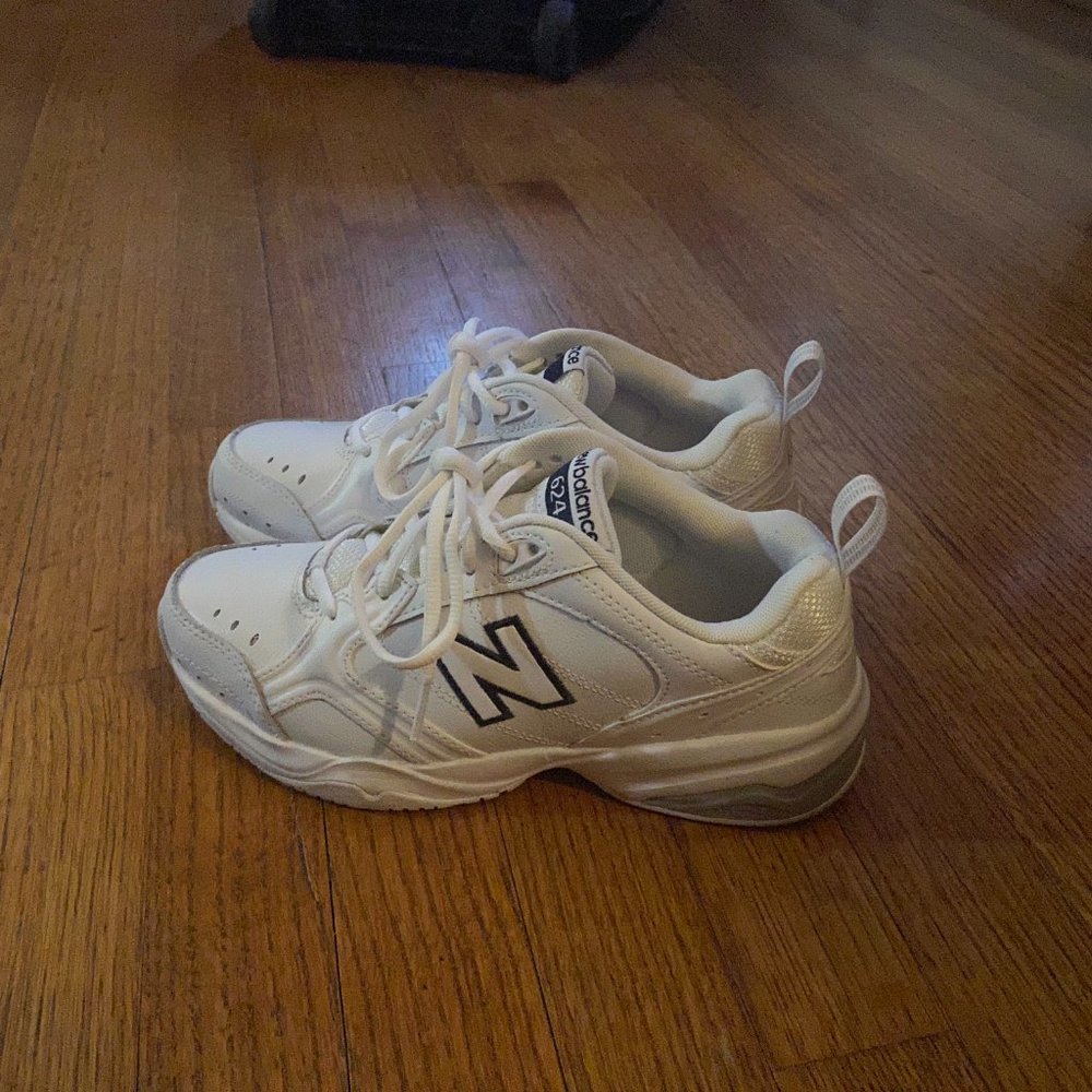 New Balance 624 Sneakers